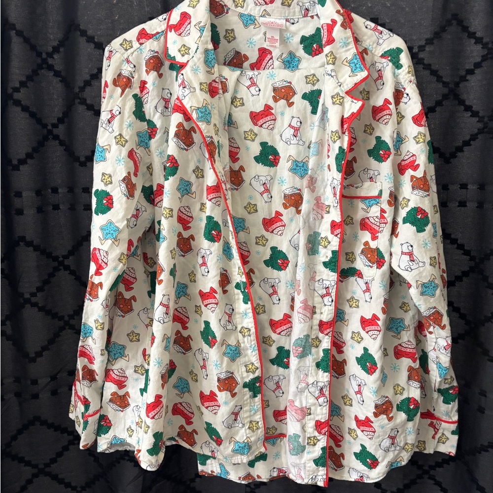 Men’s Matching Family Christmas Holiday Pajamas - Picture 2 of 5